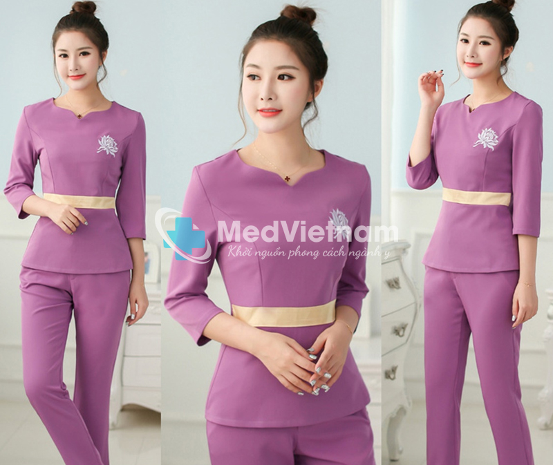 Quần áo đồng phục massage màu tím.