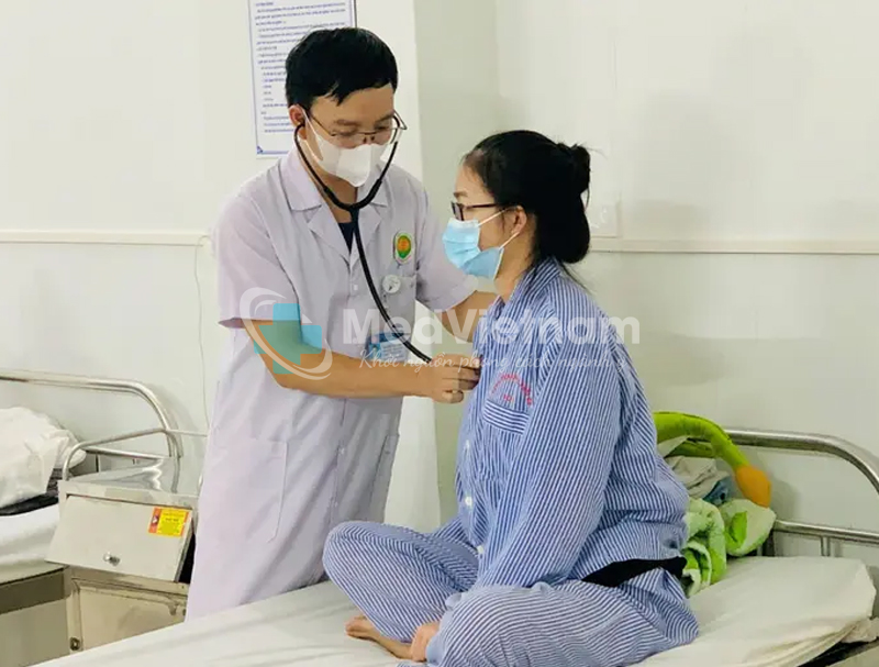 Trang phục dành cho bệnh nhân và người nhà.