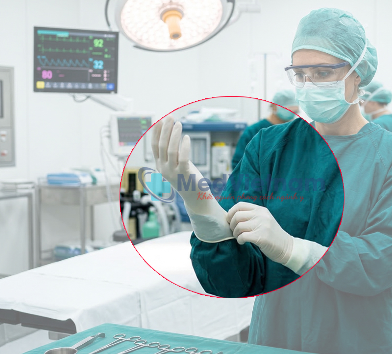 Găng tay phẫu thuật y tế.