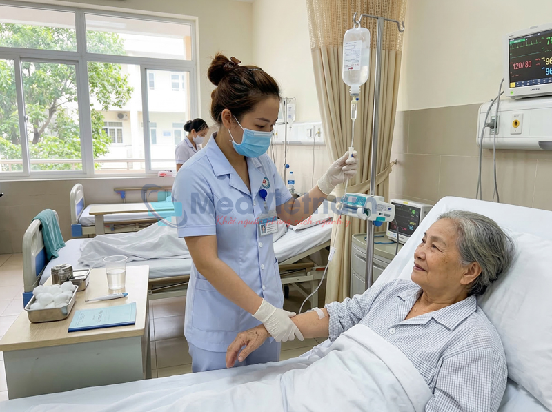 Y tá (Nurse Assistant).